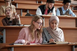 Eclosio_Claire WILIQUET - D’une université multiculturelle|Eclosio_Claire WILIQUET - D’une université multiculturelle