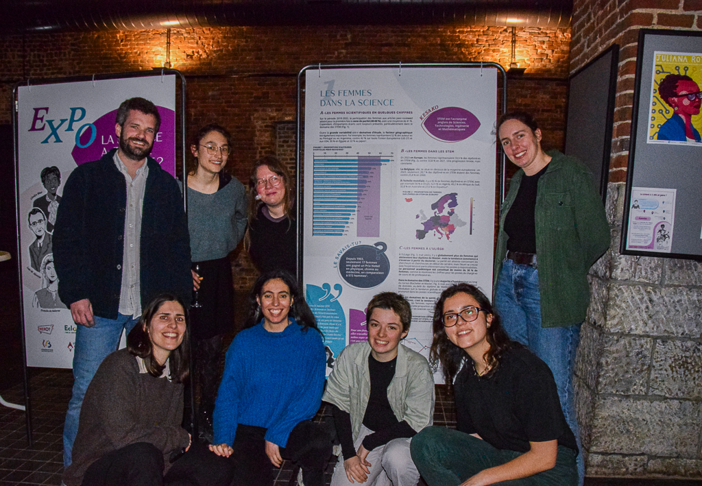 Inauguration Expo la science a-t-elle un genre - collectif Zherot - Ucoopia - Gembloux Agro-Bio Tech. Une exposition sur les inégalités de genre dans la science.